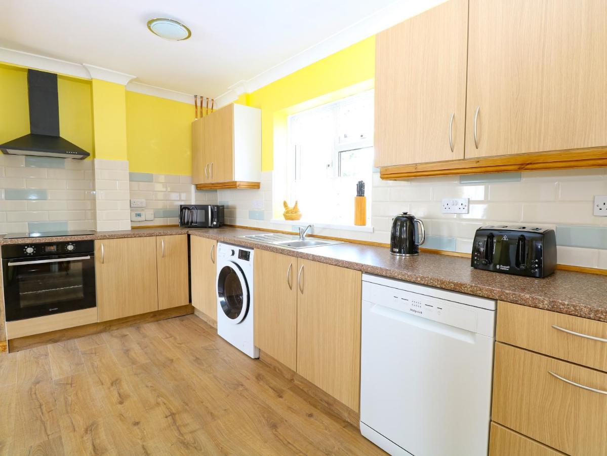 Lillies Pad Villa Thetford Bagian luar foto