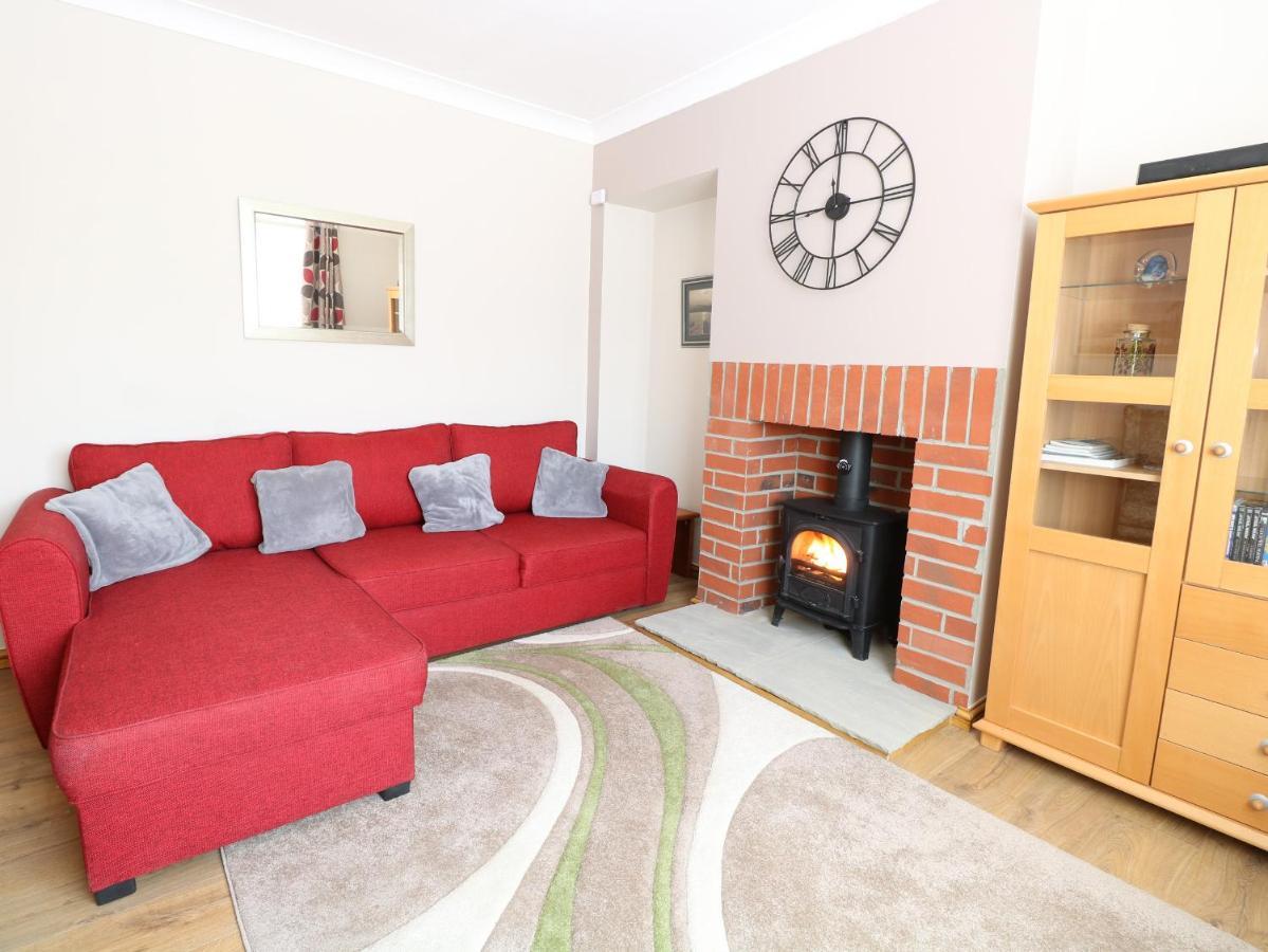 Lillies Pad Villa Thetford Bagian luar foto